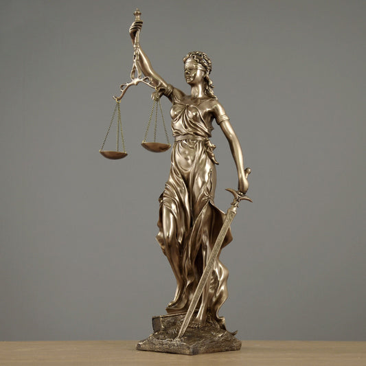 Light luxury justice goddess sculpture decoration