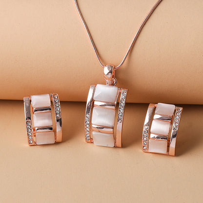 Diamond-embedded Trendy Plaid Rectangular Opal Necklace