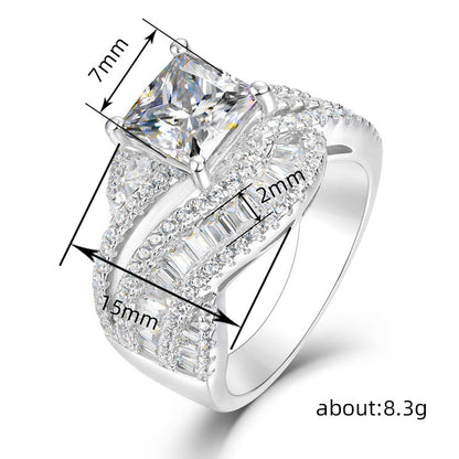 Rotating Twisted Micro Setting Ring Women's Square