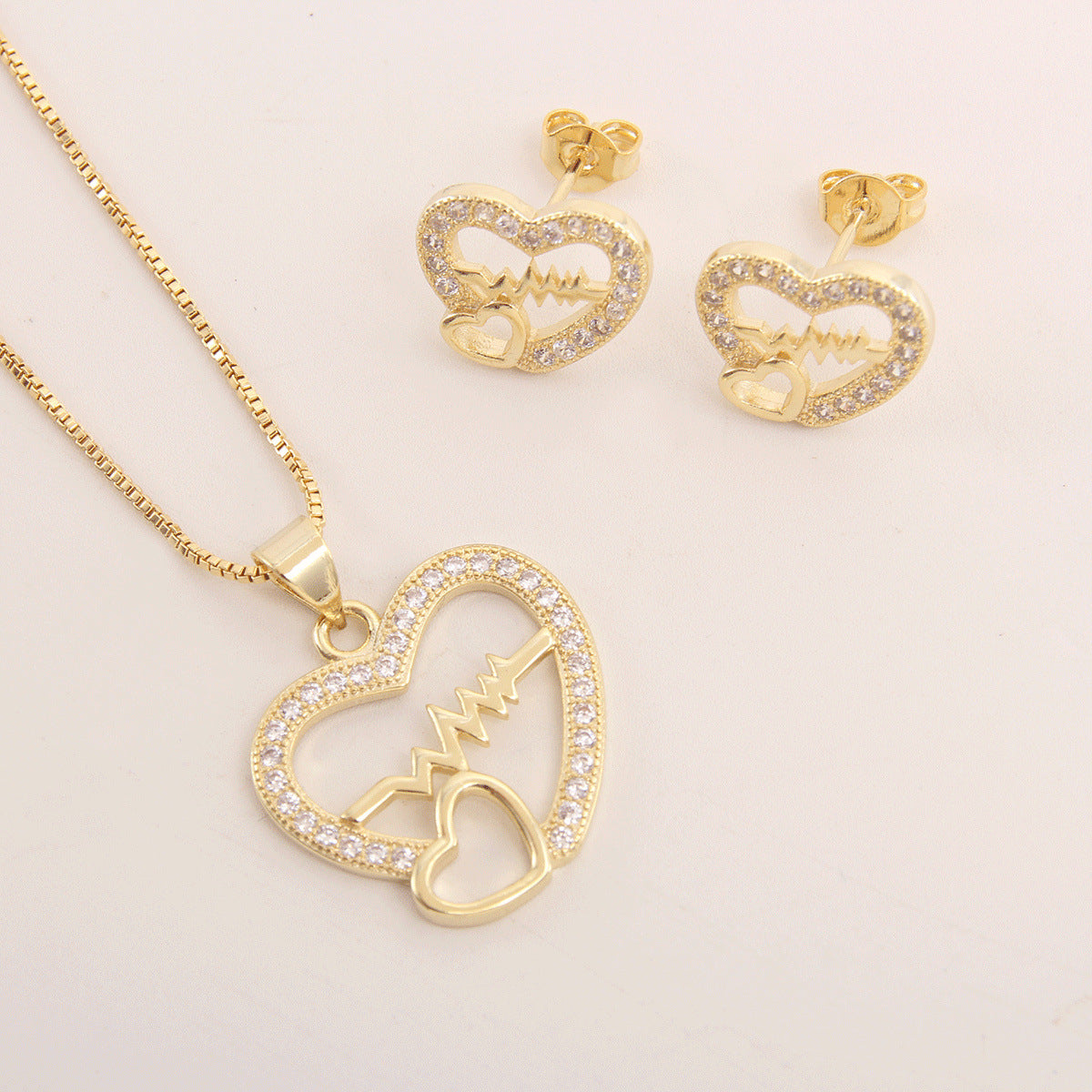 Heart-shaped Zircon Women's Necklace Suit